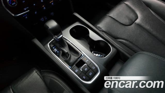 Hyundai Santa Fe TM Exclusive, 2019 9