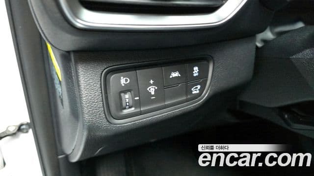 Hyundai Santa Fe TM Exclusive, 2019 13