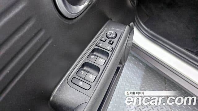 Hyundai Casper турбо D Essential, 2023 18