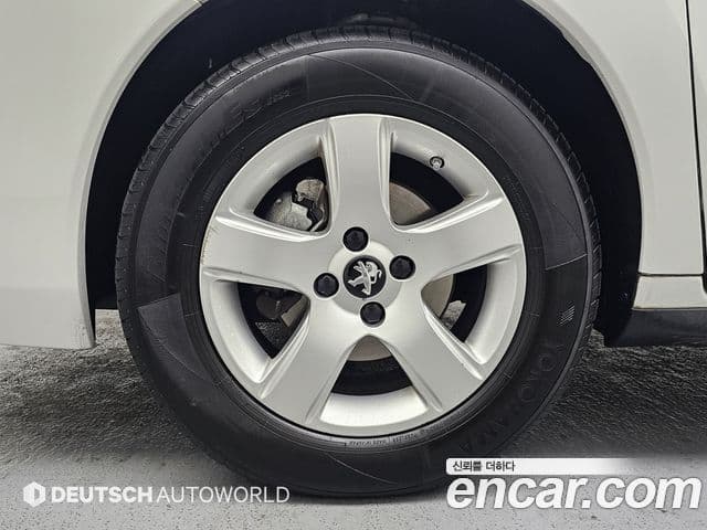 Peugeot 3008 1세대, 2015 все фото