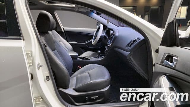 Kia The / новый New K5 Noblesse, 2014 10