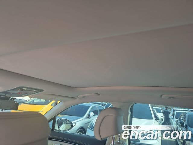 Genesis GV70, 2022 12