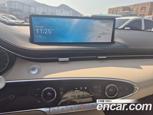 Genesis GV70, 2022 15