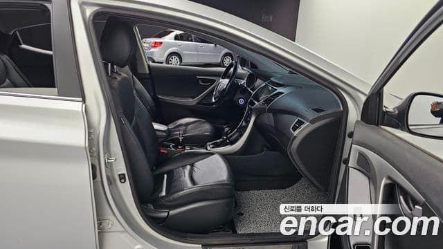 Hyundai The / новый New Avante 빌트인캠2 — базовая версия - Built-in Cam 2, 2014 12