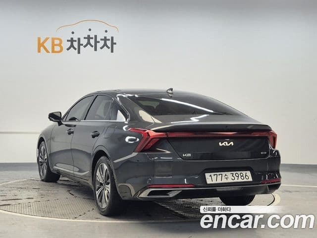 Kia K8 гибрид Noblesse, 2022 2