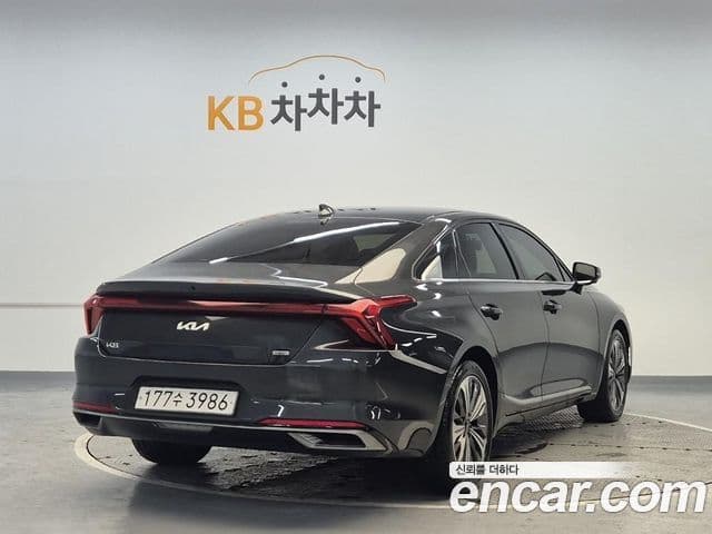 Kia K8 гибрид Noblesse, 2022 3