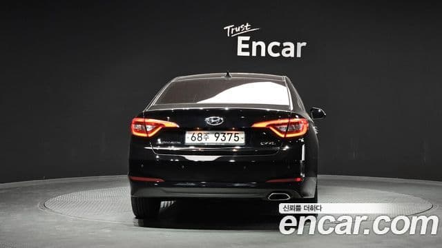 Hyundai LF Sonata 2.0 Smart, 2015 4