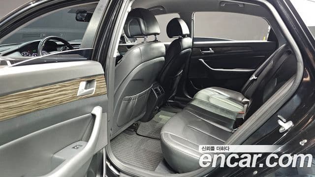 Hyundai LF Sonata 2.0 Smart, 2015 12