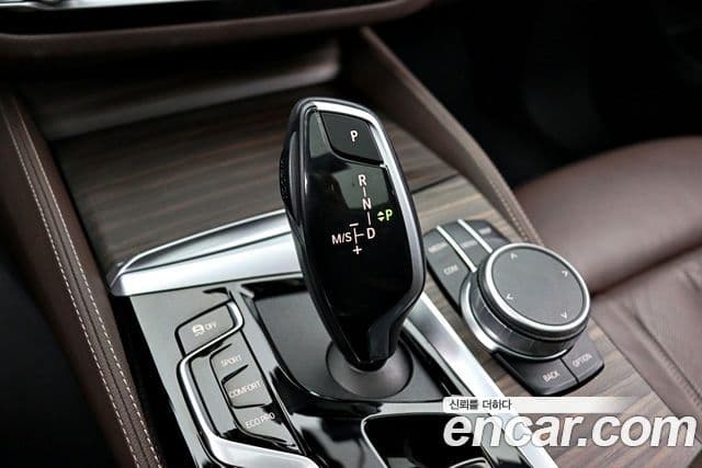 BMW 6시리즈 GT (G32) Luxury, 2021 9