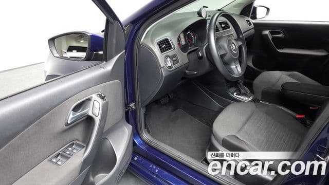 Volkswagen 폴로 5세대, 2014 11