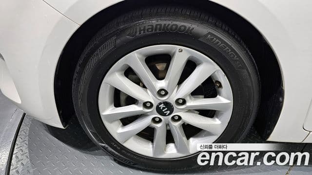 Kia The / новый New K3 E тип, 2016 все фото