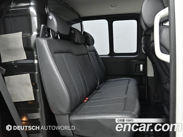 Hyundai Staria Modern, 2023 12