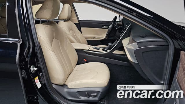 Toyota 아발론 5세대, 2019 11