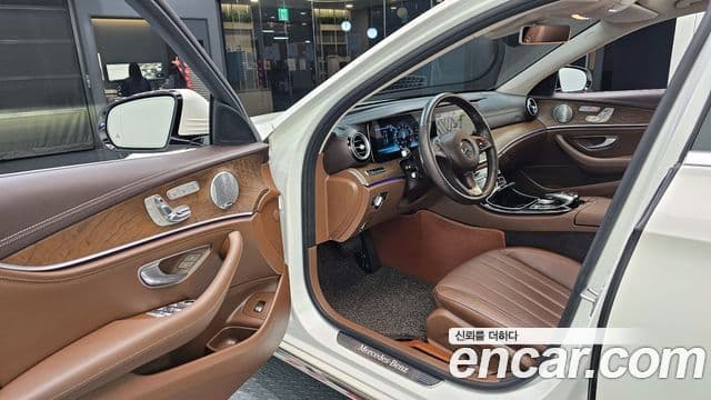 Mercedes-Benz E-класс W213 Exclusive, 2018 11