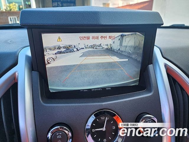 Cadillac All New SRX Luxury, 2011 9