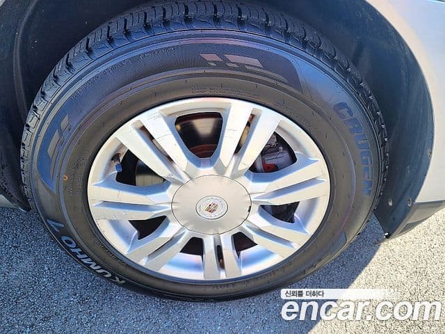 Cadillac All New SRX Luxury, 2011 18