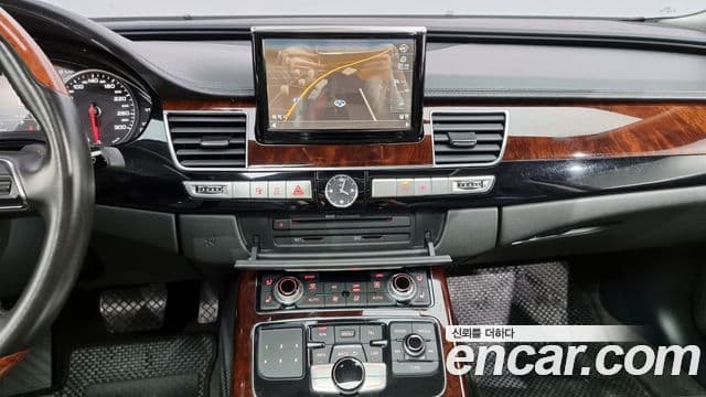 Audi New A8 D4, 2012 15