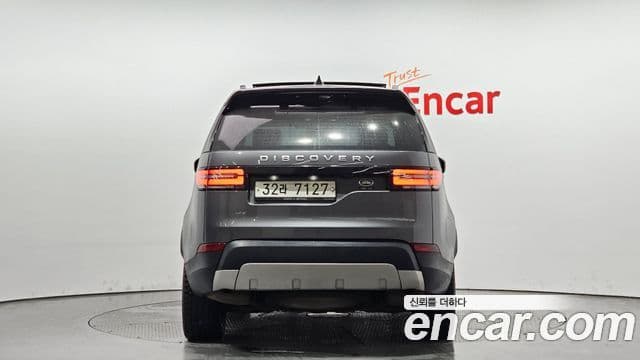 Land Rover Discovery 5 Luxury, 2017 4