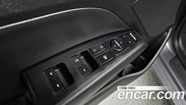 Hyundai Avante AD 1.6 e-VGT Smart, 2016 11