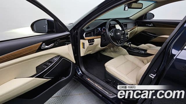 Kia All New K7 3.0 GDI Limited, 2018 10