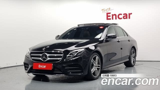 Mercedes-Benz E-класс W213 AMG Line, 2020 1