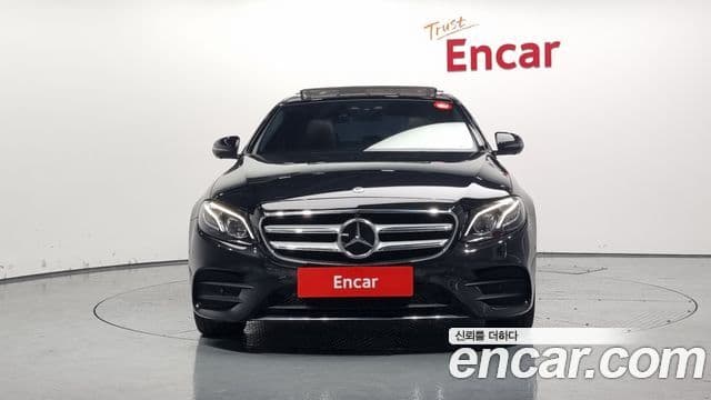 Mercedes-Benz E-класс W213 AMG Line, 2020 3