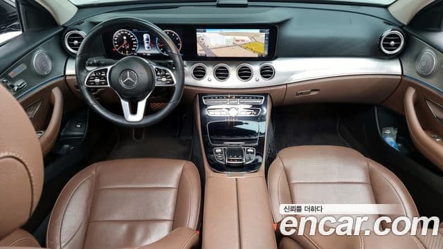 Mercedes-Benz E-класс W213 AMG Line, 2020 7