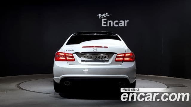 Mercedes-Benz E-класс W212 E350 купе, 2013 4
