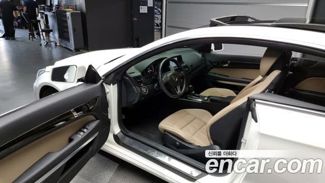 Mercedes-Benz E-класс W212 E350 купе, 2013 11