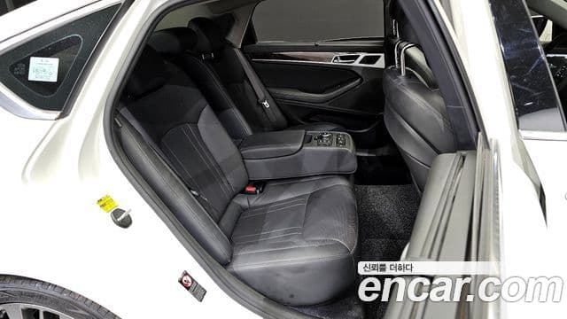 Hyundai Genesis DH G380 Prestige AWD, 2016 12