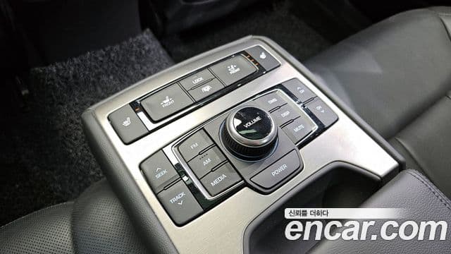 Hyundai Genesis DH G380 Prestige AWD, 2016 19