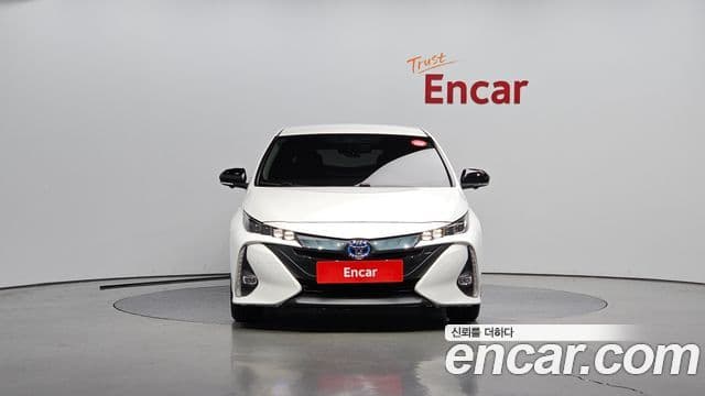 Toyota 프리우스 Prime, 2017 3