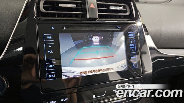 Toyota 프리우스 Prime, 2017 10