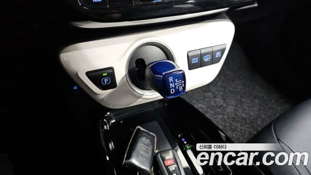 Toyota 프리우스 Prime, 2017 14