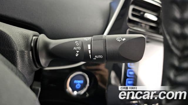 Toyota 프리우스 Prime, 2017 20