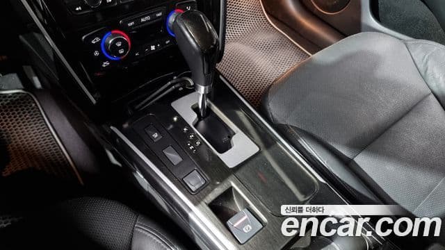 Renault Korea(Samsung) SM7 Nova LPLI 2.0 LPe для людей с инвалидностью, 2016 9