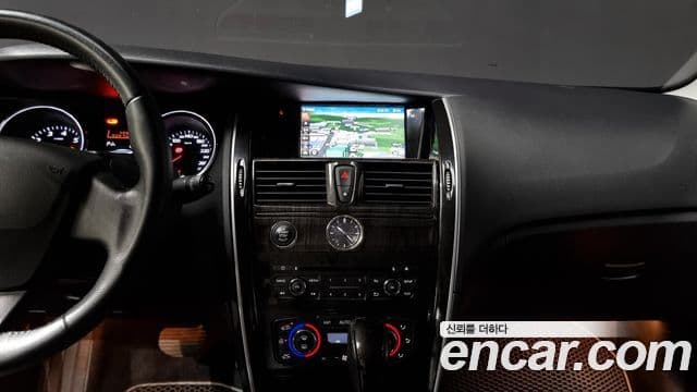 Renault Korea(Samsung) SM7 Nova LPLI 2.0 LPe для людей с инвалидностью, 2016 14