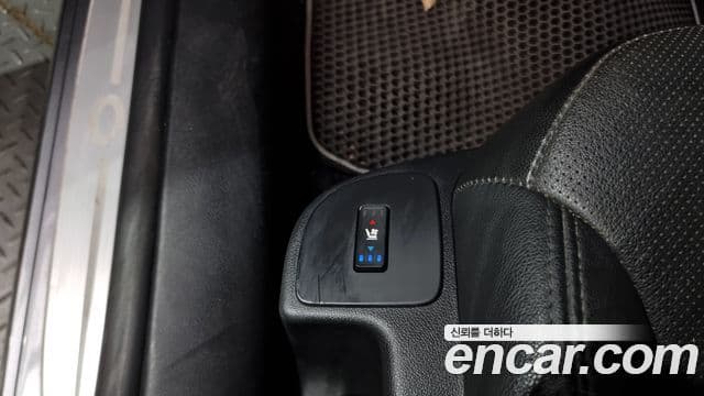 Renault Korea(Samsung) SM7 Nova LPLI 2.0 LPe для людей с инвалидностью, 2016 17