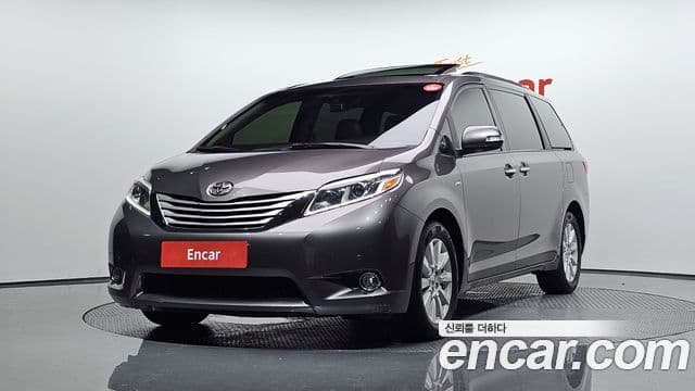 Toyota Sienna, 2017 1