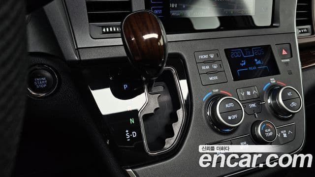 Toyota Sienna, 2017 12