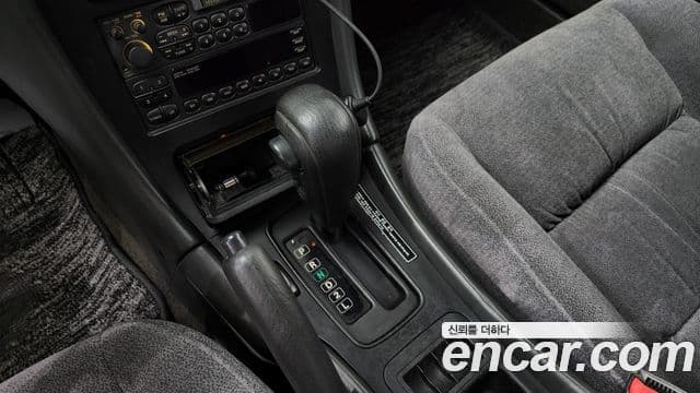 Hyundai New Grandeur Executive, 1995 9