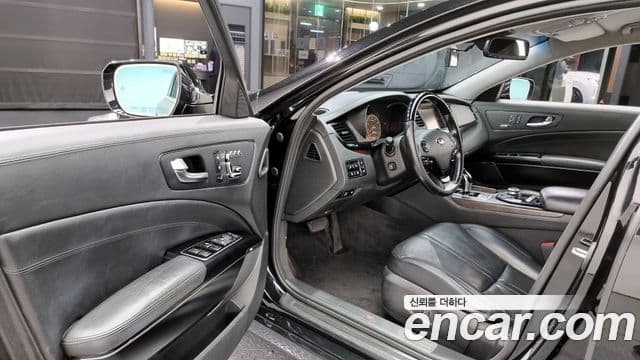 Kia K9 President, 2013 11