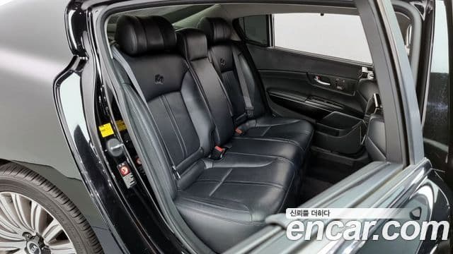 Kia K9 President, 2013 12