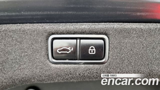 Kia K9 President, 2013 18