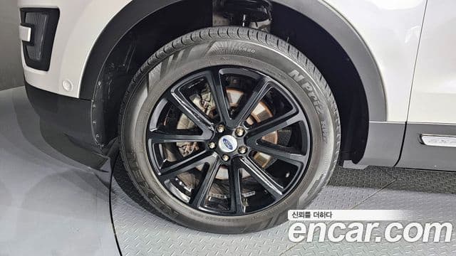 Ford Explorer 5세대, 2016 все фото