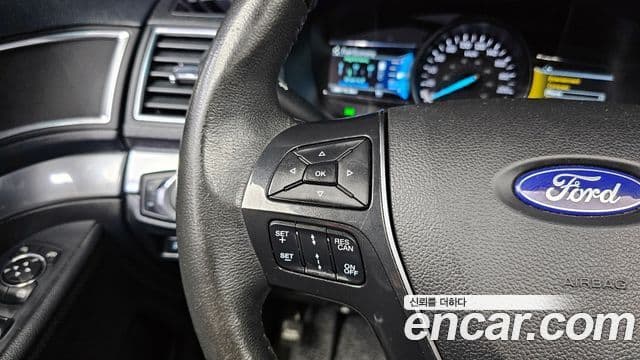 Ford Explorer 5세대, 2016 14