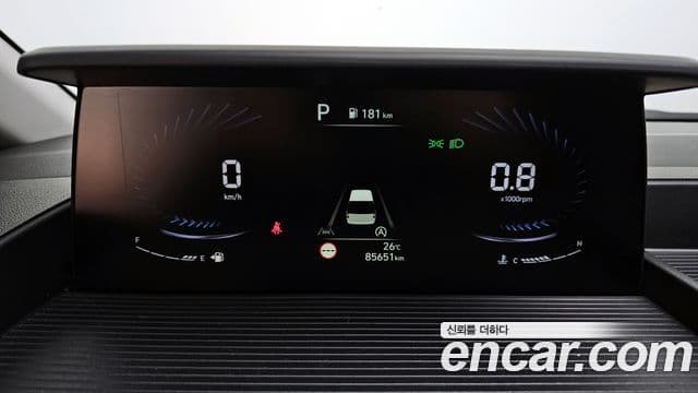 Hyundai Staria Modern, 2022 8