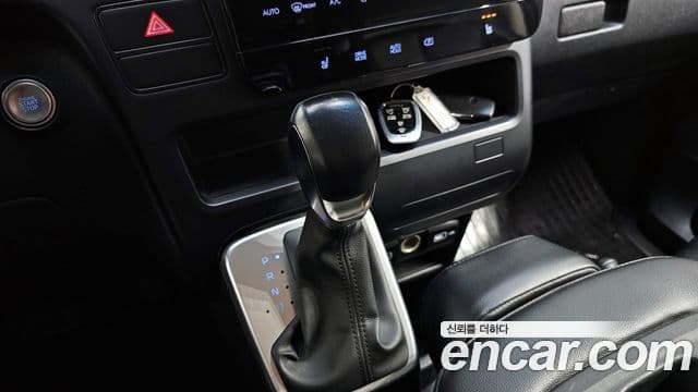 Hyundai Staria Modern, 2022 9