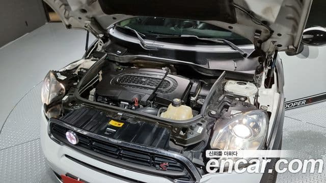 Mini Cooper SD Countryman 1세대, 2015 6