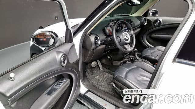 Mini Cooper SD Countryman 1세대, 2015 11